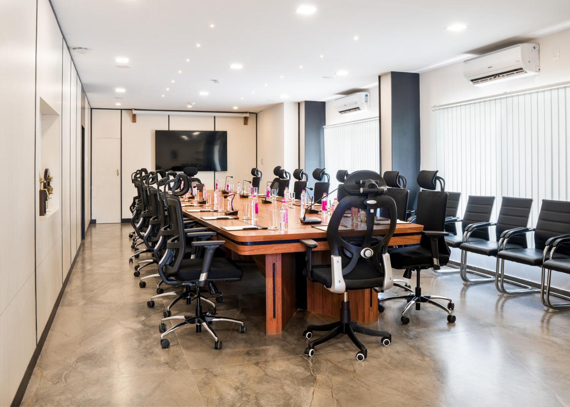 Shulem Boutique Hotel Dimapur Luaran gambar