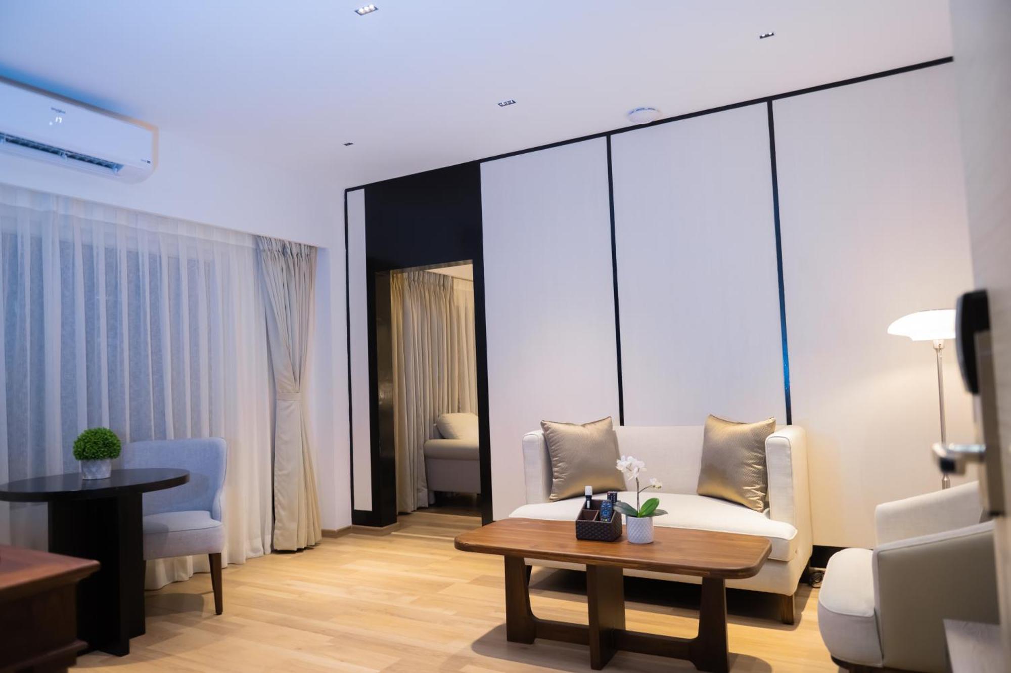 Shulem Boutique Hotel Dimapur Luaran gambar